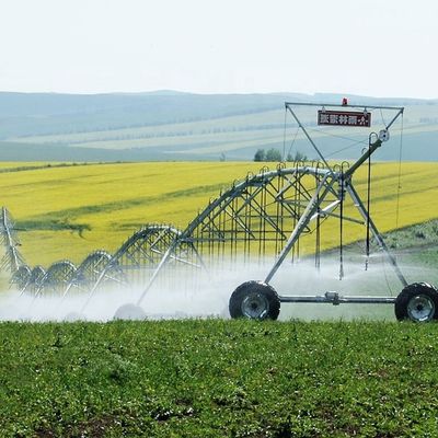 Centro de equipos de maquinaria agrícola Sistema de riego pivot con 168 cm de diámetro y 2200 KG de capacidad