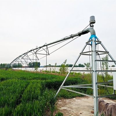 98% Eficiencia Granja Sistema de riego de movimiento lineal de cuatro ruedas Equipo agrícola 200*160*120