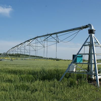 2200 KG Sistema de riego por eje central La solución definitiva para el uso del agua en la agricultura