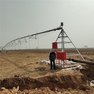 Instalación de riego por pivote de metal de 230 KG por Superior Farm Irrigation Tech La solución para el crecimiento óptimo de los cultivos