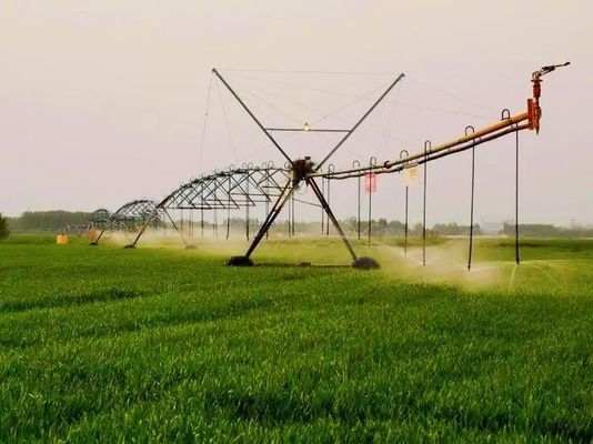 Sprays para empresas agrícolas prósperas Proof-Season Center Pivot que ofrece un rendimiento constante