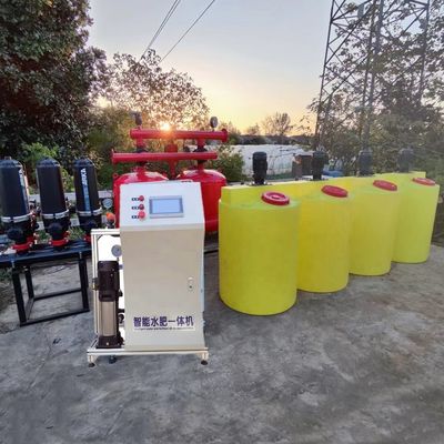 Máquina de integración inteligente de agua y fertilizantes personalizada para el sistema de riego por goteo de plástico en la agricultura moderna
