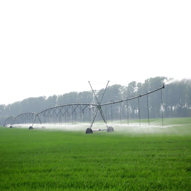 Aumento de la eficiencia de la agricultura del metal lineal mover el centro del sistema de riego lateral pivote con 30 pulgadas de diámetro