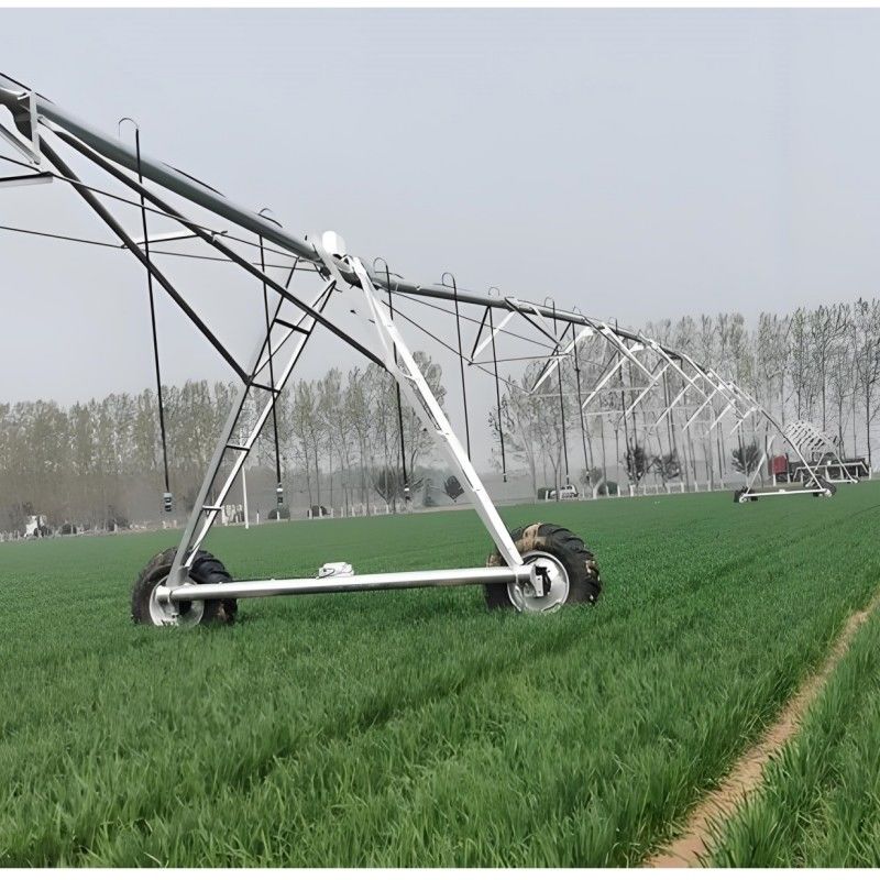 Aumente la productividad de su granja con el sistema de riego agrícola de giro lateral lateral lineal.